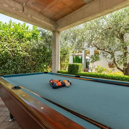 Lovely In With Wifi Apartment Pakostane