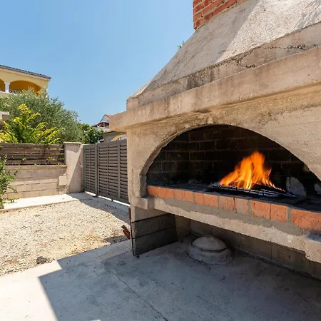 شقة Lovely In With Wifi *