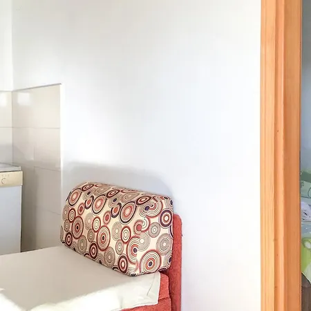 Lovely In With Wifi شقة باكوشتاني